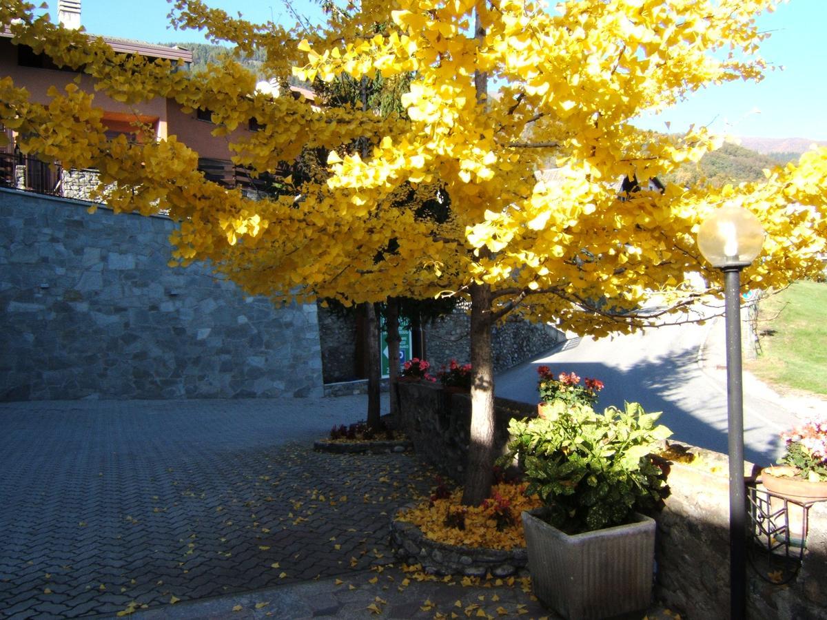 Hotel Ristorante Miravalle Teglio Buitenkant foto